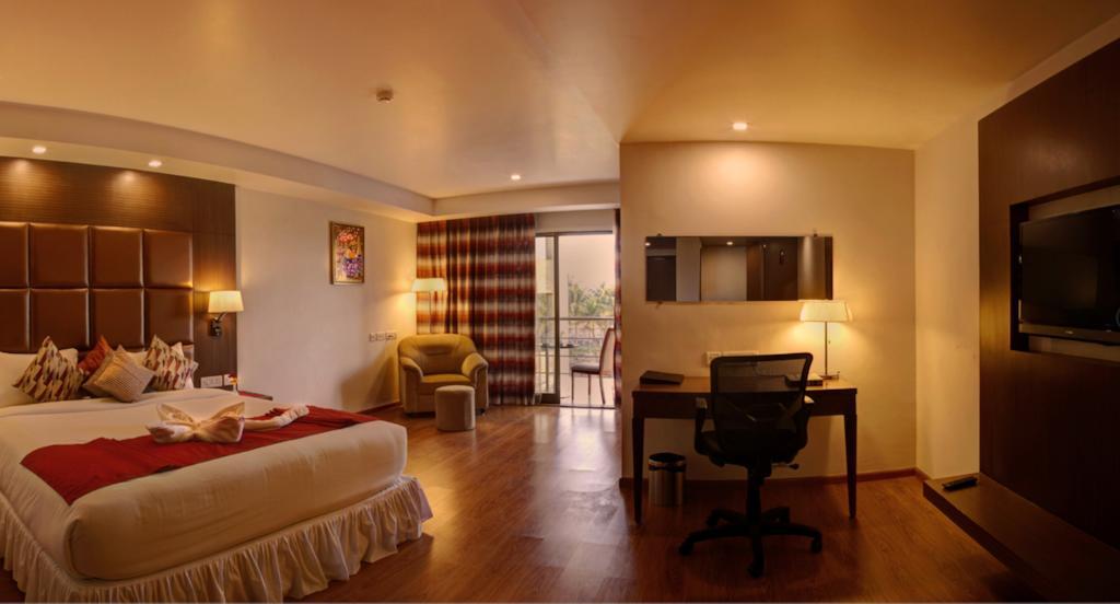 The Atrium Boutique Hotel Mysore Exteriör bild
