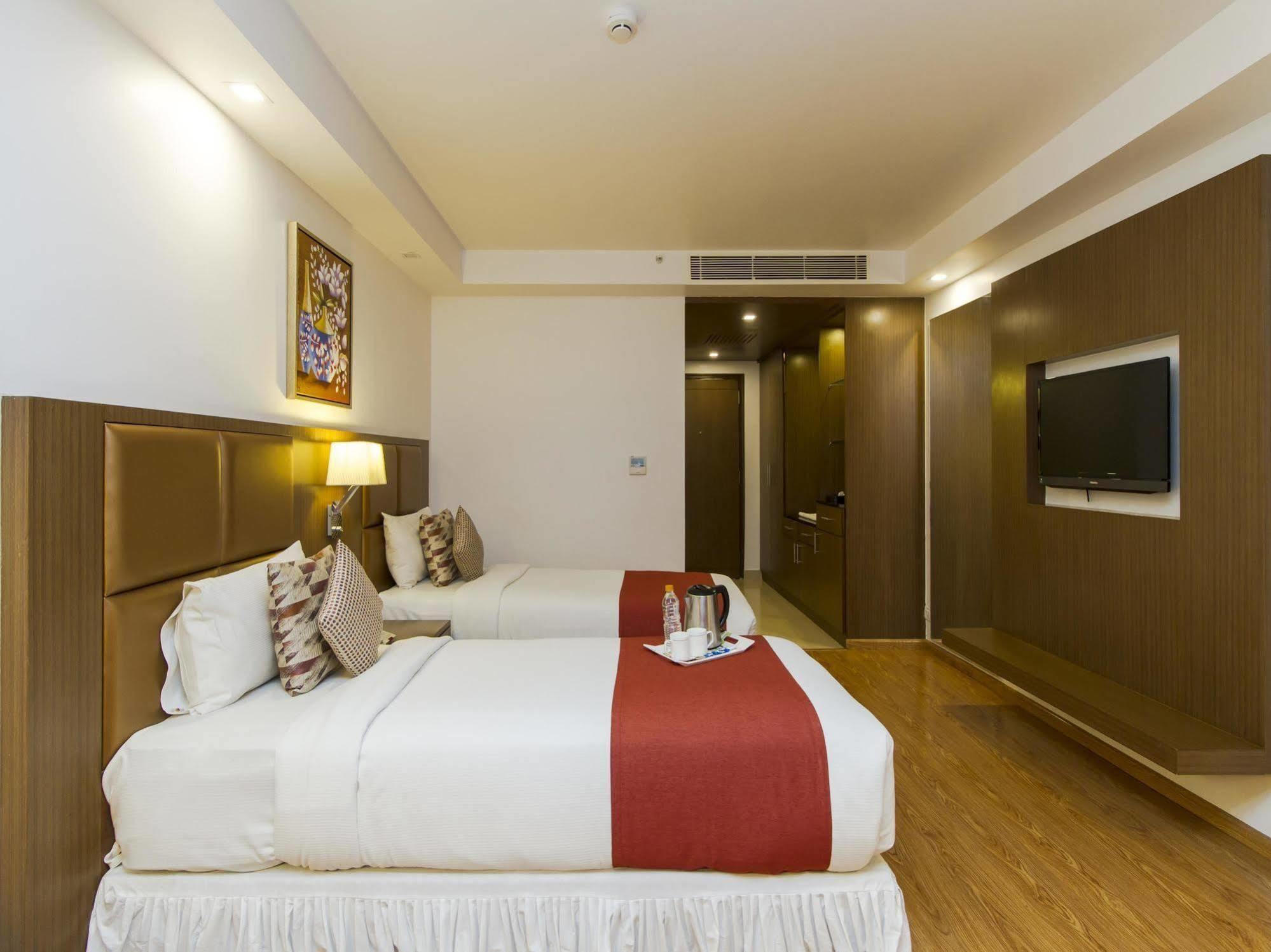 The Atrium Boutique Hotel Mysore Exteriör bild